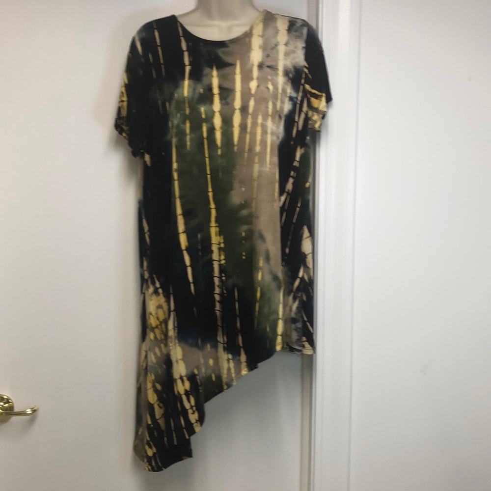 Hopely brand, symmetrical T-shirt dress top w/ crisscross back super soft trendy